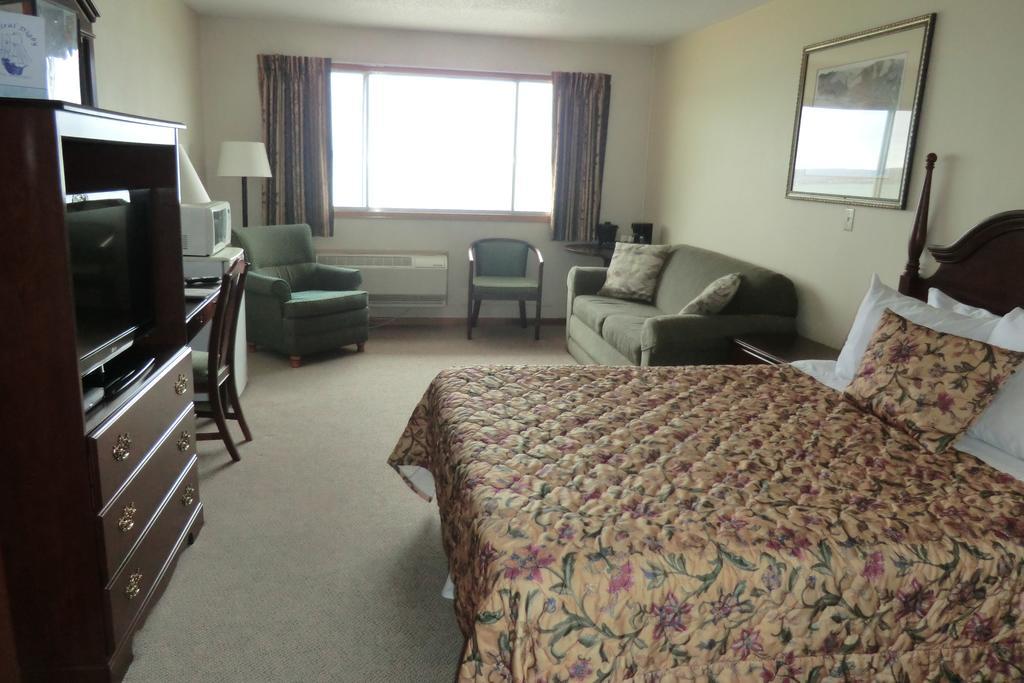 Admiral Digby Inn Restaurant And Cottages 外观 照片