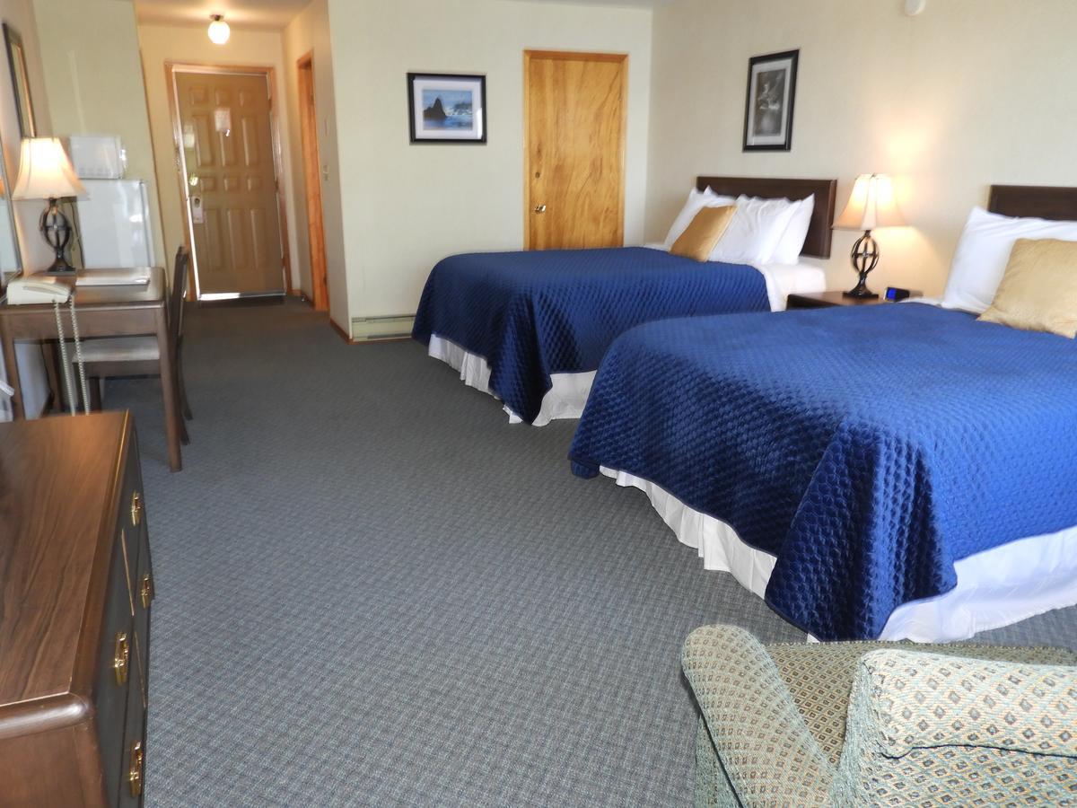 Admiral Digby Inn Restaurant And Cottages 外观 照片
